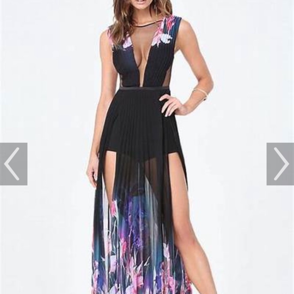 NWT floral CUT OUT DRESS/ full shorts underneath